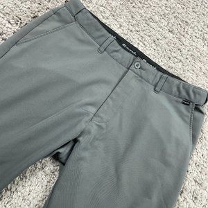 Travis Mathew Golf Pant Men's Size 36x27 Gray Flat Front Expanding Waist Chino